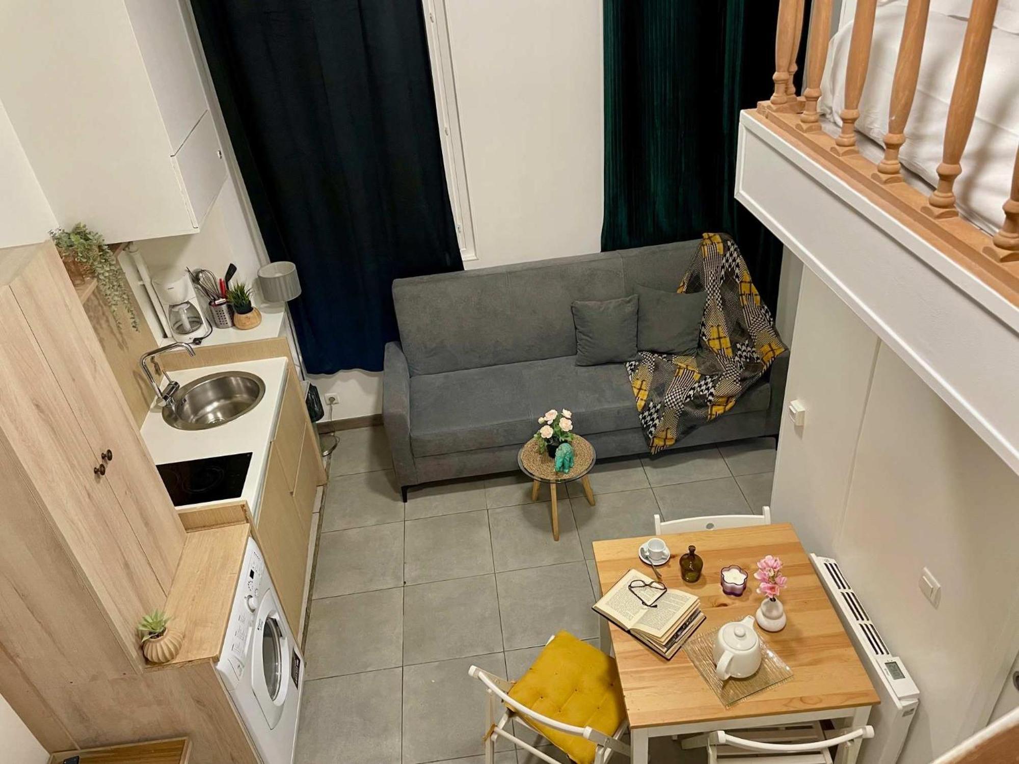 Cozy For 2 In Marais Appartement *